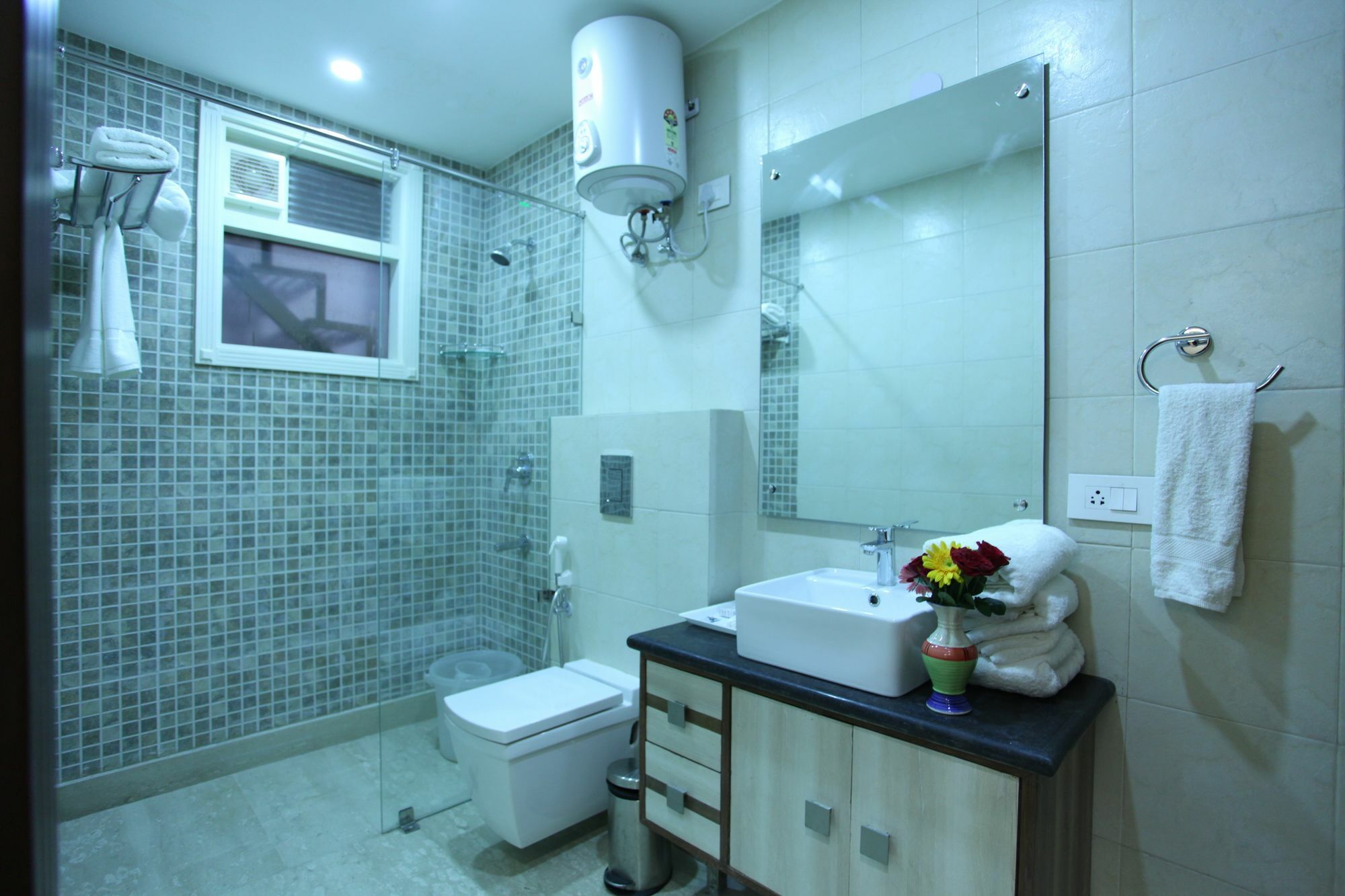 Hotel H.C Grand Új-Delhi Kültér fotó